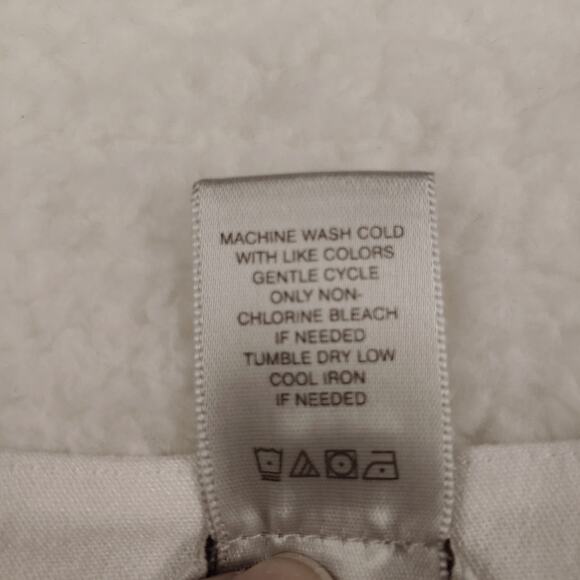 Multiples Tunic White and Black Rick Rack Apparel Trim Size Medium - Picture 5 of 6